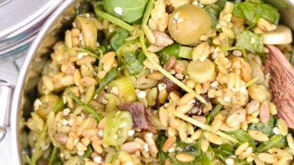 Salade van Doperwten Rode Linzen Rijst