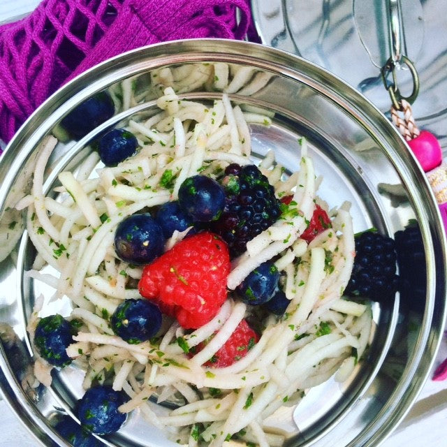 Salade van Meiraap en Bosvruchten