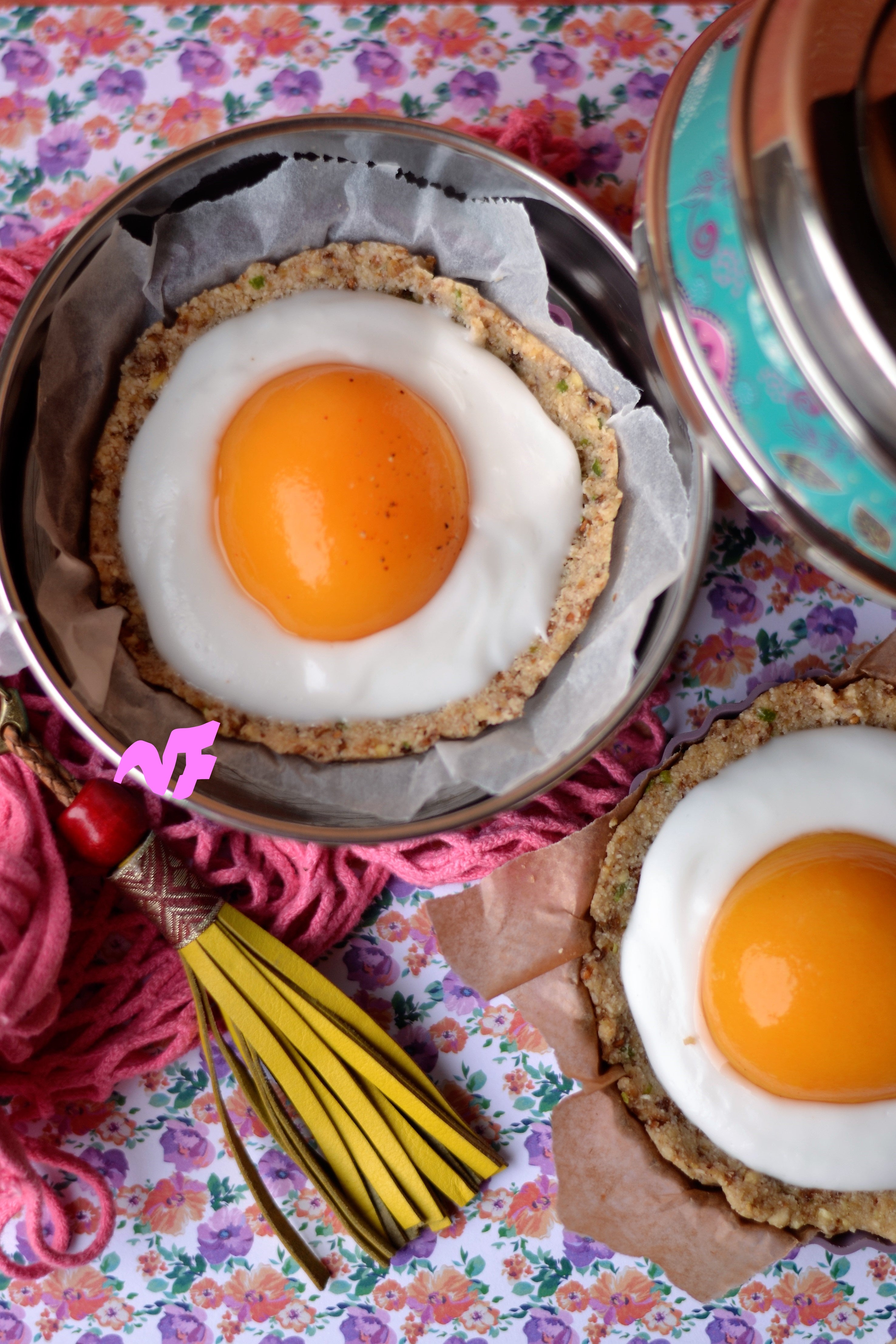 Vegan ‘spiegel ei’ met een dikke vette knipoog